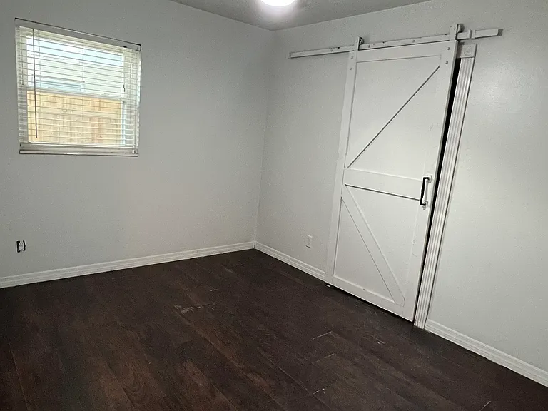 4006 W Land Ave — Photo 8