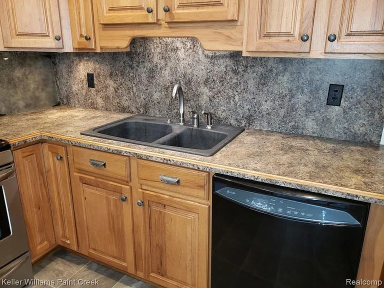 3136 Kilmer Dr — Photo 19