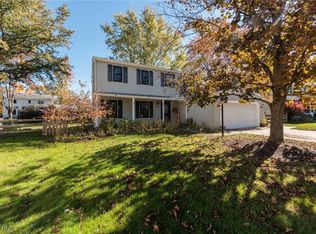 15639 Indianhead Ln, Strongsville, OH