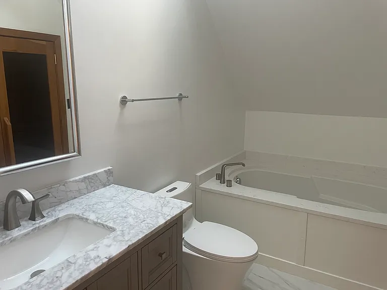 1221 W Carmen Ave #2 — Photo 15