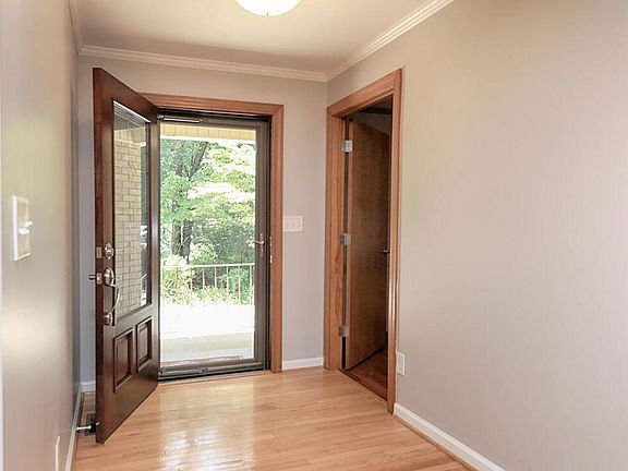 2nd image of 146 Deerwood Ln