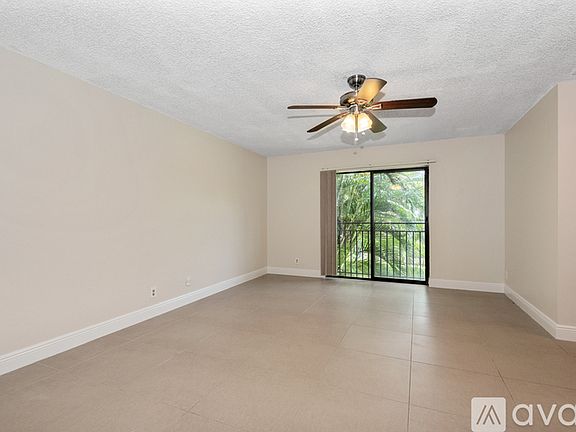 4th image of 2205 NW 37th Ave #2205