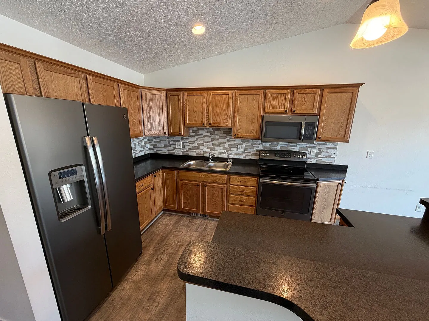 2580B — Photo 3