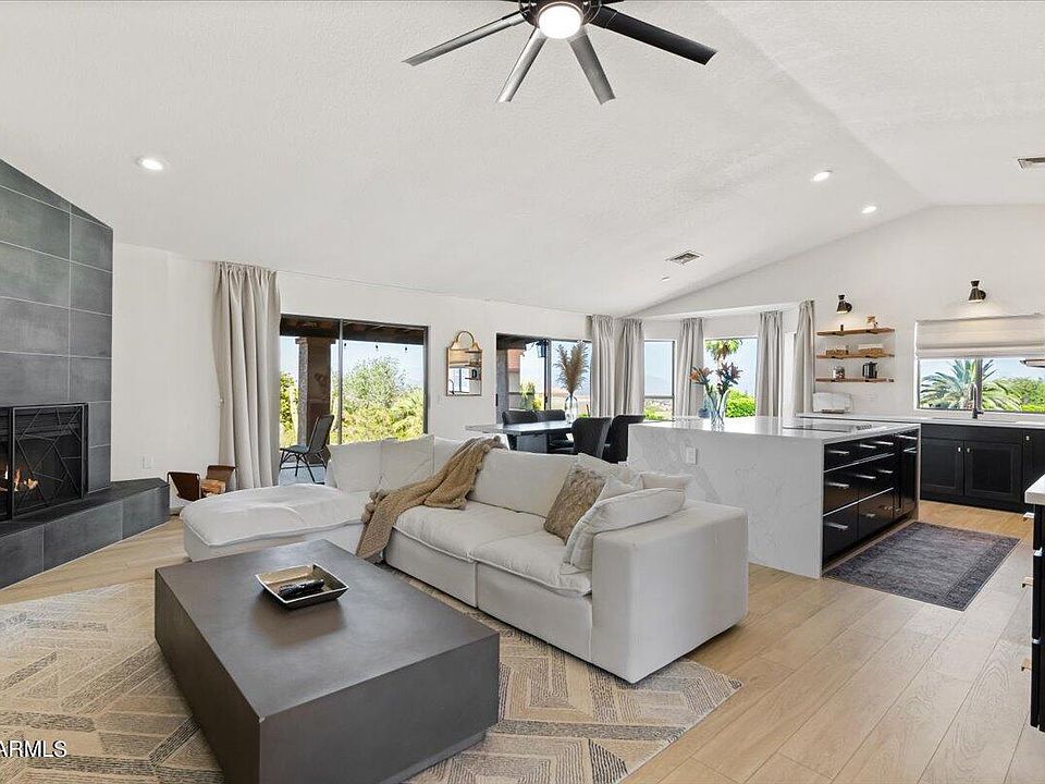 1st image of 15226 E PALOMINO Boulevard