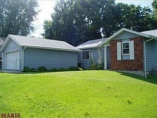 2nd image of 48 Laura Hill Rd
