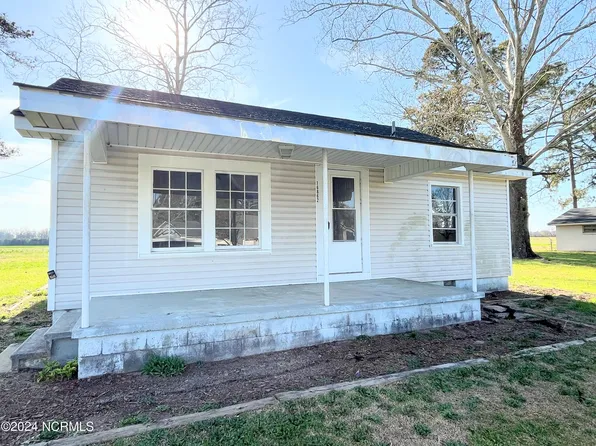 16862 Barnes Bridge Road, Laurinburg, NC 28352