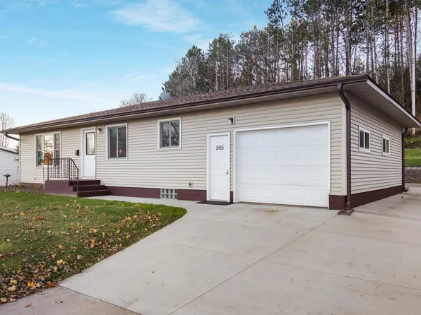505 Maple St, Glenwood City, WI 54013