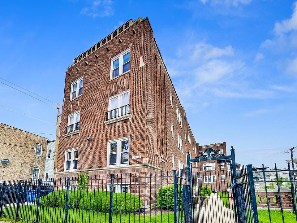 1st image of 1839 N Monticello Ave APT 1E