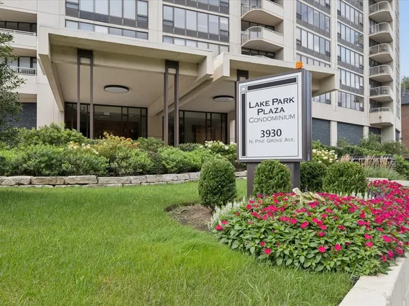 3930 N Pine Grove Ave APT 2612, Chicago, IL 60613
