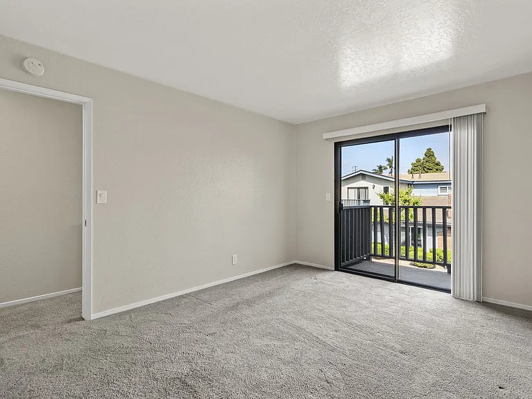 Upstairs Bedroom with Patio