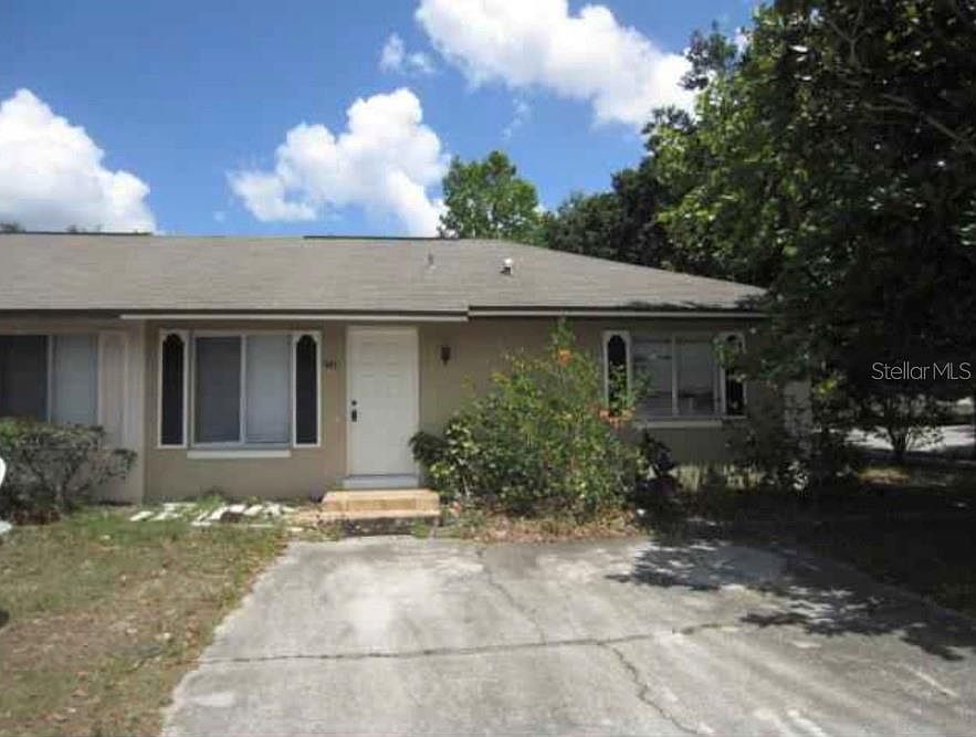 1st image of 2733 Coral Reef Dr