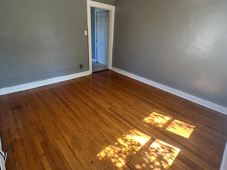 260 Hillside Ave #4B — Photo 7