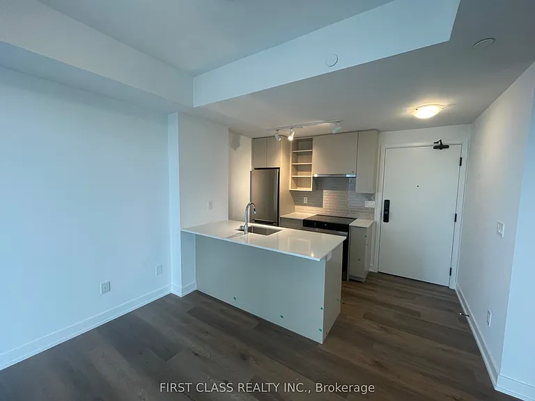 2075 Lakeshore Rd #2003 — Photo 4