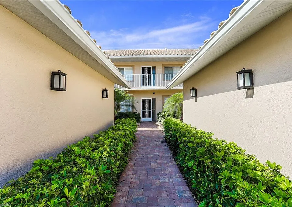 9022 Michael Cir #4