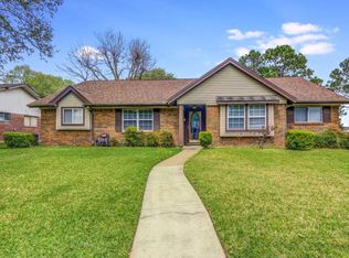 10459 Rustic Gate Rd, La Porte, TX 77571