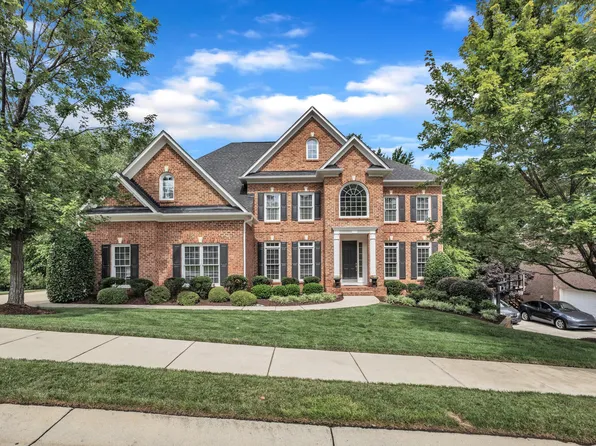 11721 Wake Bluff Dr, Raleigh, NC 27614