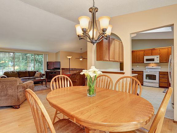 5th image of 14326 74th Avenue Ct E