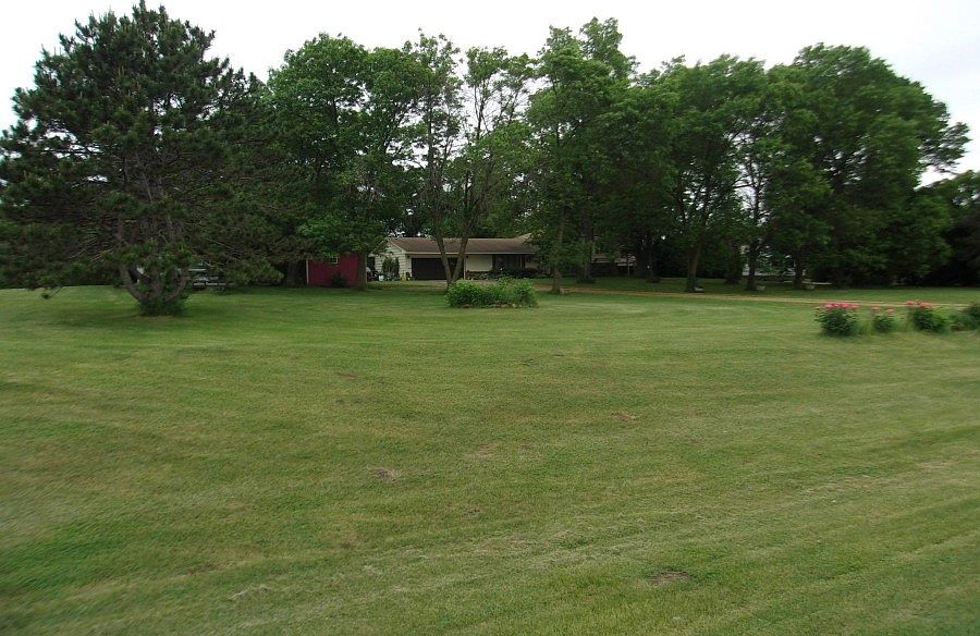 1st image of 5096 Woodbury Dr