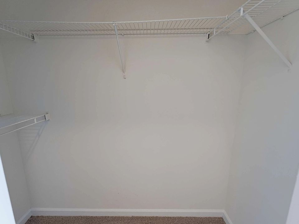 1st image of 4421 Platinum Dr #1D