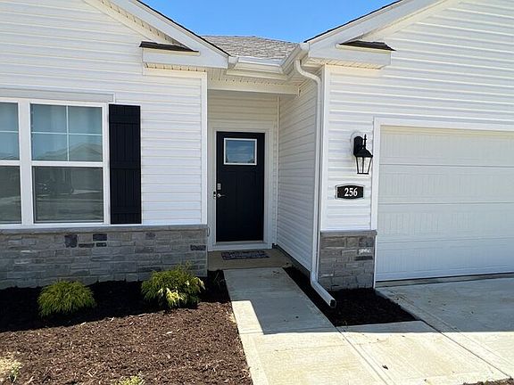 4th image of 256 Mannaseh Dr W