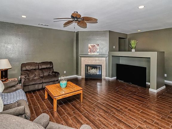 3rd image of 12687 Agave Bay St