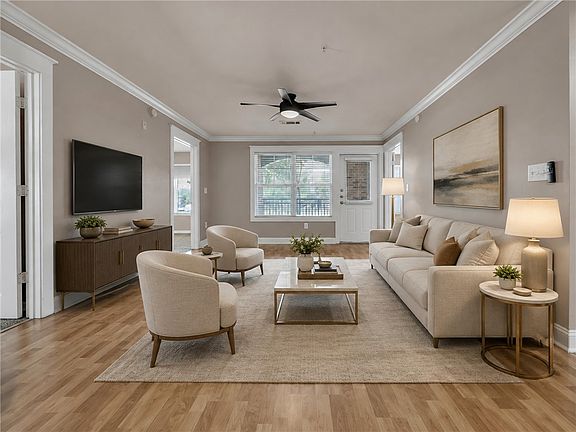 4th image of 1725 Harvey Mitchell Pkwy S APT 2212