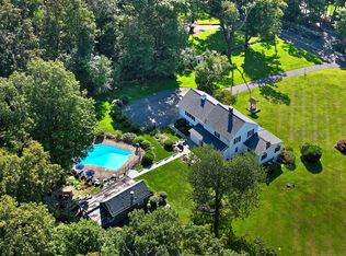 340 Wooding Hill Rd, Bethany, CT 06524