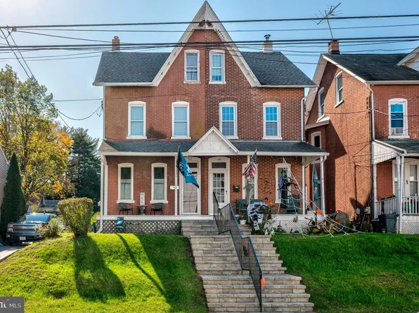 512 S Main St, Spring City, PA 19475