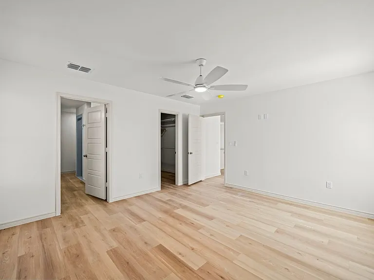 14904 North Cres #1200 — Photo 17