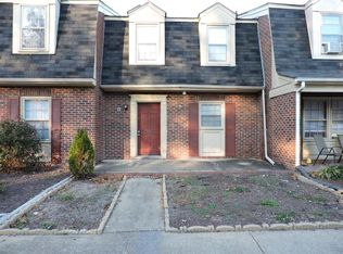 14571 Old Courthouse Way, Newport News, VA 23608