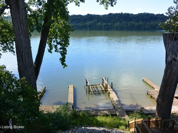 1510 Riverside Dr, Prospect, KY 40059