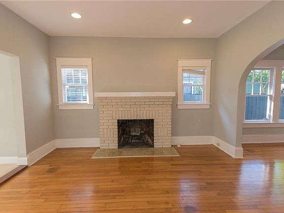 5th image of 720 Seminole Ave