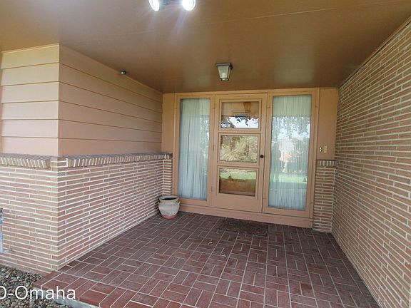 4th image of 3206 S 71st St