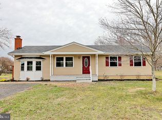 12712 Grosstown Rd, Hughesville, MD 20637