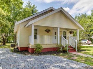 11 Darwin Ave, Greenville, SC 29607