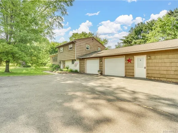 9 Wapping Wood Road, Ellington, CT 06029