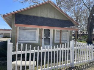 308 Chestnut St APT 11, Silver Lake, KS 66539