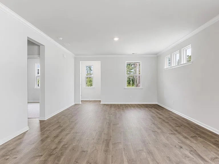 407 Oak View Way — Photo 3