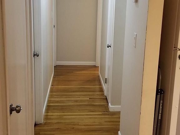 3rd image of 1 Alexander Ave