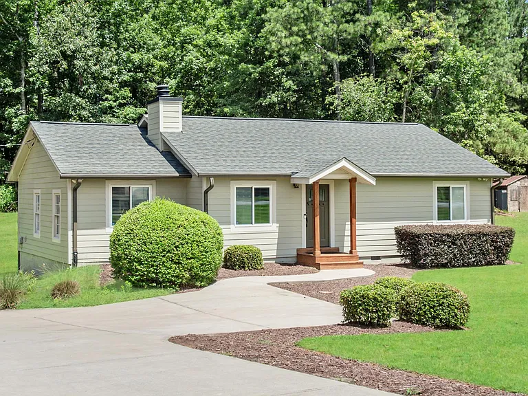 2146 Old Alpharetta Rd — Photo 3