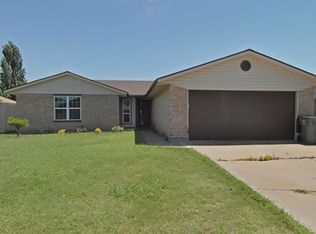 5222 NW Ashby Ave, Lawton, OK 73505