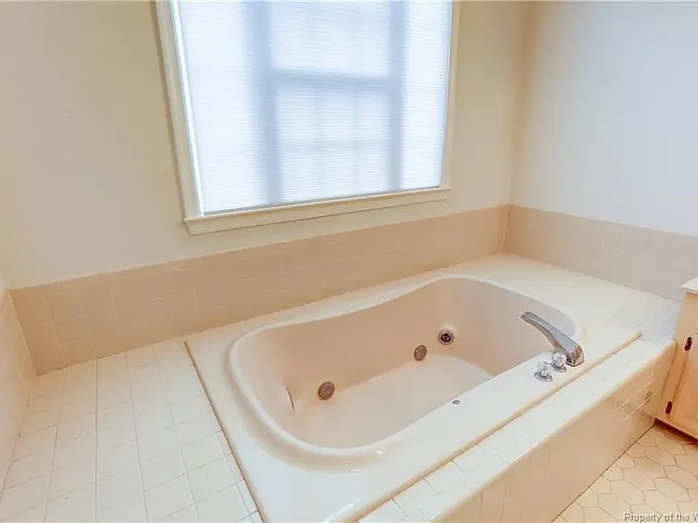 3517 Mott Ln — Photo 36
