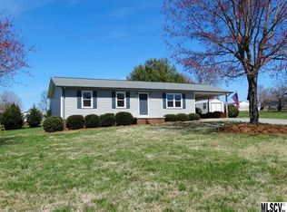 240 Greenlea Cir, Taylorsville, NC 28681