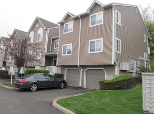 52 Eagle Ridge Way, Nanuet, NY 10954