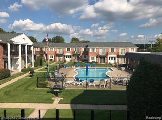 1514 Normandy Rd #203, Clawson, MI 48017