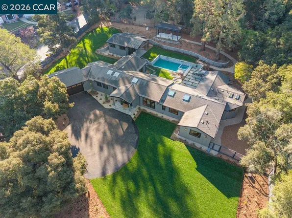 530 Miner Rd, Orinda, CA 94563