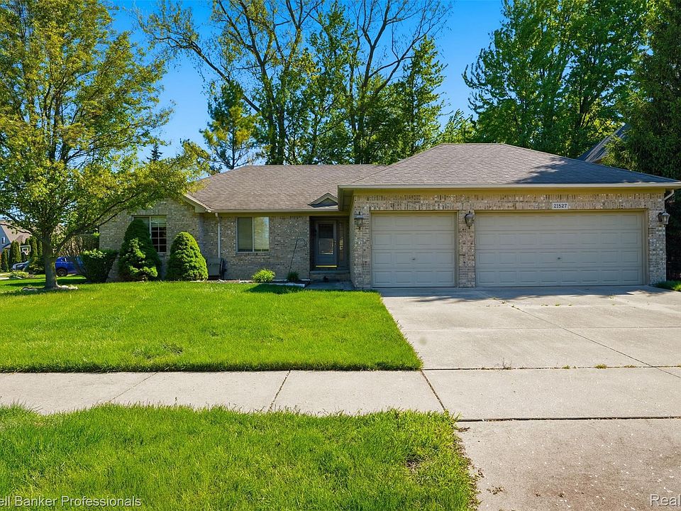 1st image of 21527 N Tangel Dr E