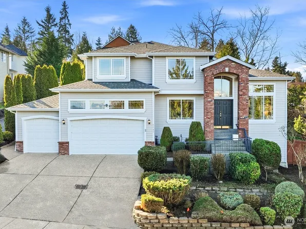 7741 152nd Avenue NE, Redmond, WA 98052