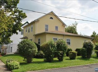 363-365 Simons Ave, Hackensack, NJ 07601