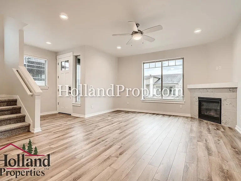 8126 SE Reddington St — Photo 5